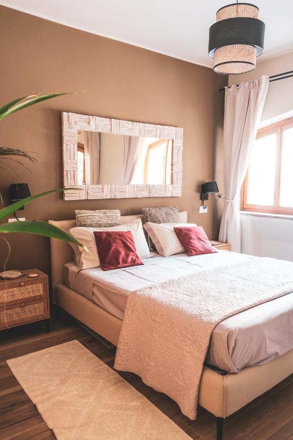 Yenne 2 Apartment
